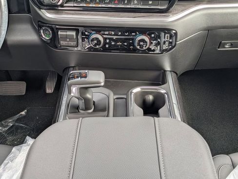 New 2026 Chevrolet Silverado 1500 LTZ w/ Z71 Off-Road Package image 19