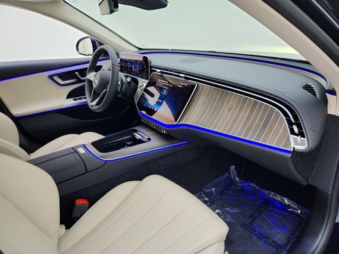 New 2026 Mercedes-Benz E 350 Sedan image 19