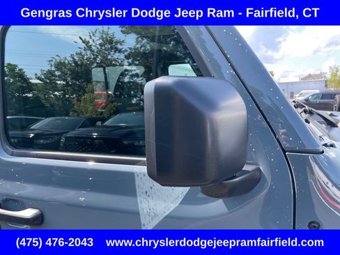 Certified 2025 Jeep Gladiator Mojave w/ Safety Group AWD/4WD image 14