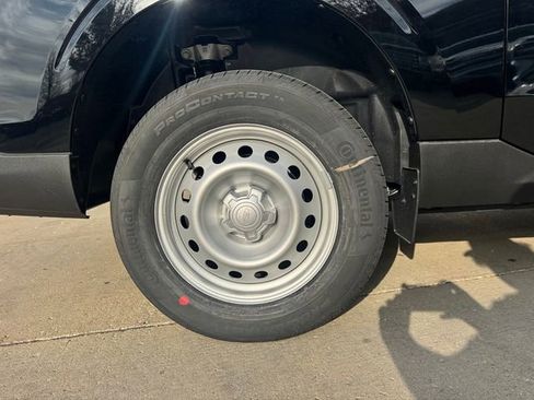 New 2025 Ford Maverick XL w/ Equipment Group 101A image 10