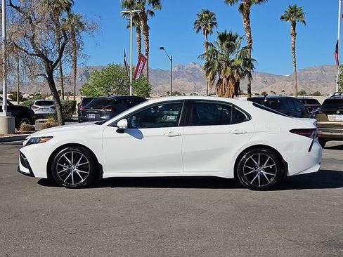 Used 2024 Toyota Camry SE FWD image 14