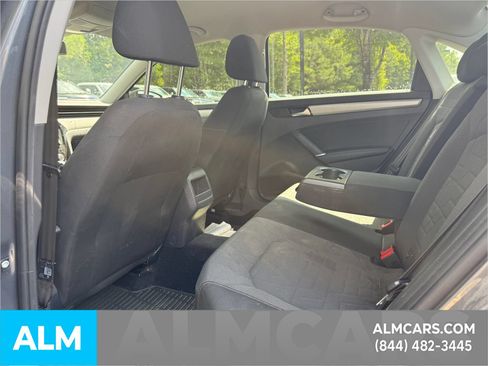 Used 2020 Volkswagen Passat 2.0T S FWD image 9