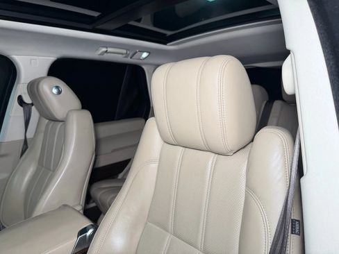 Used 2016 Land Rover Range Rover HSE AWD/4WD image 39