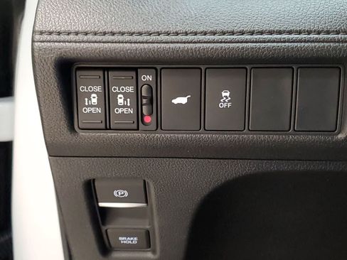 Used 2025 Honda Odyssey Sport-L image 35