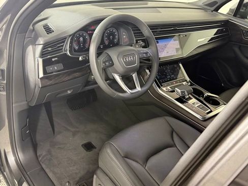 Used 2023 Audi Q7 2.0T Premium Plus w/ Premium Plus Package AWD/4WD image 10