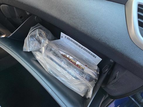 Used 2012 Hyundai Veloster image 37