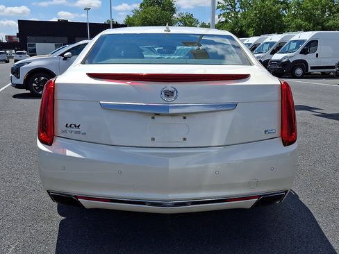 Used 2013 Cadillac XTS Platinum AWD/4WD image 6