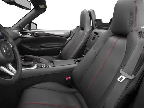 Used 2018 MAZDA MX-5 Miata Grand Touring RWD image 12