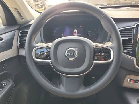 Used 2024 Volvo XC90 T8 Ultimate AWD/4WD image 29