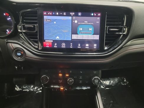 Used 2023 Dodge Durango GT image 21