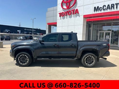 Certified 2024 Toyota Tacoma TRD Sport AWD/4WD image 11