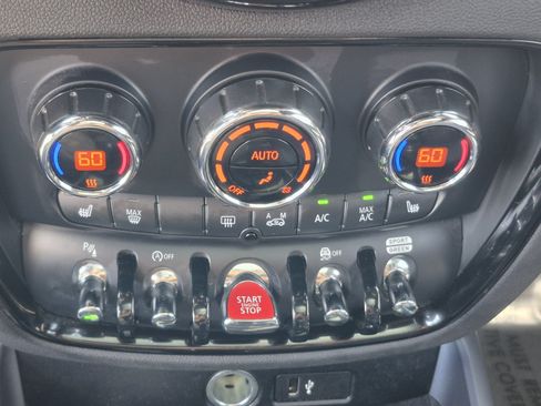 Used 2022 MINI Cooper Clubman S AWD/4WD image 33