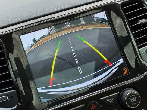 Used 2022 Jeep Grand Cherokee Limited w/ Tech Group image 34