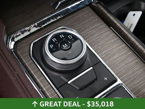 Used 2023 Ford Expedition Limited image 29
