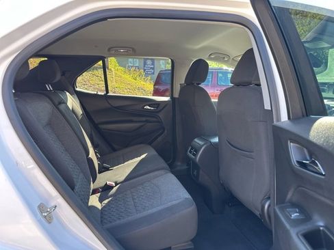 Used 2023 Chevrolet Equinox LT image 27