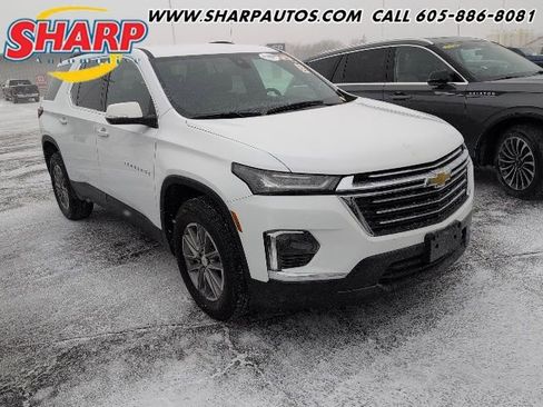 Used 2023 Chevrolet Traverse LT w/ LPO, Floor Liner Package image 1
