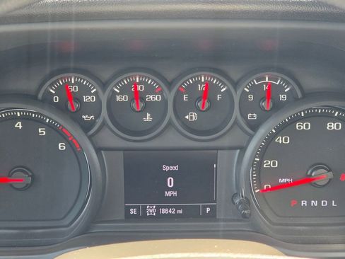 Used 2024 Chevrolet Silverado 2500 W/T AWD/4WD image 20