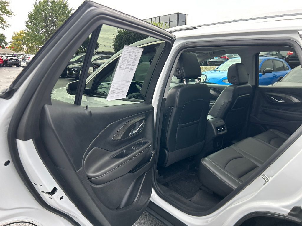 Certified 2023 GMC Terrain SLT FWD image 34