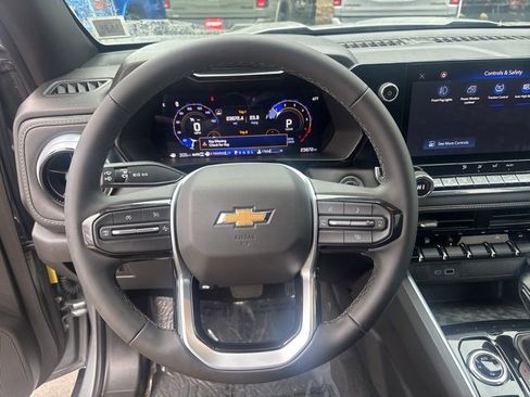 Used 2024 Chevrolet Colorado LT w/ LT Convenience Package image 20