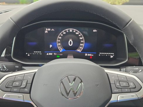 New 2026 Volkswagen Jetta SE FWD image 17
