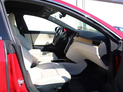 Used 2021 Tesla Model S Long Range Plus image 13