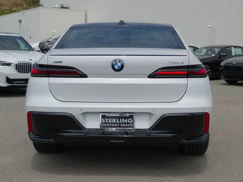 New 2026 BMW 750e xDrive AWD/4WD image 19