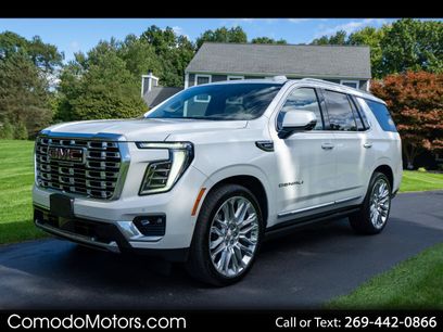 Used 2025 GMC Yukon Denali w/ Denali Reserve Package