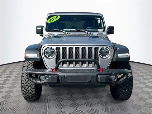 Used 2019 Jeep Wrangler Unlimited Rubicon image 2