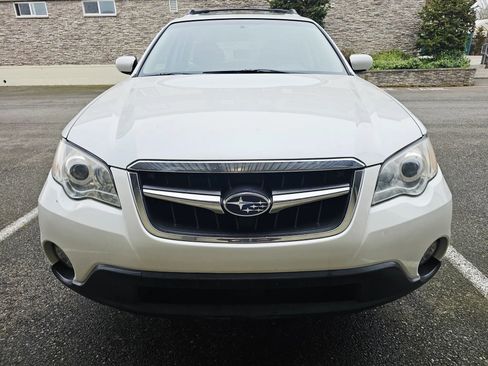 Used 2008 Subaru Outback 2.5i Limited L.L. Bean image 8