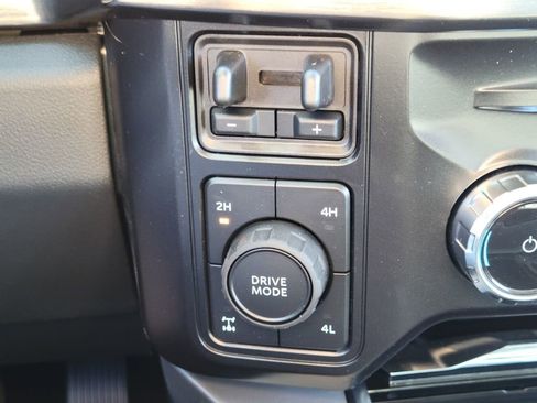 New 2026 Ford F250 Lariat w/ FX4 Off-Road Package image 19