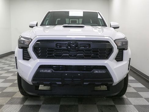 New 2026 Toyota Tacoma TRD Sport image 3