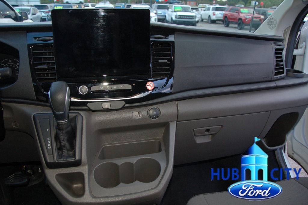 Used 2023 Ford Transit 350 XLT RWD image 18