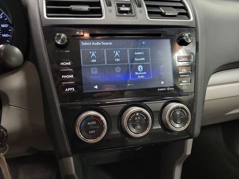 Used 2018 Subaru Forester 2.5i Premium AWD/4WD image 15