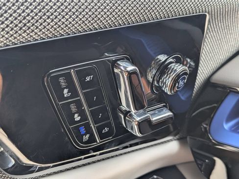 Used 2025 Cadillac Optiq Sport 2 AWD/4WD image 11