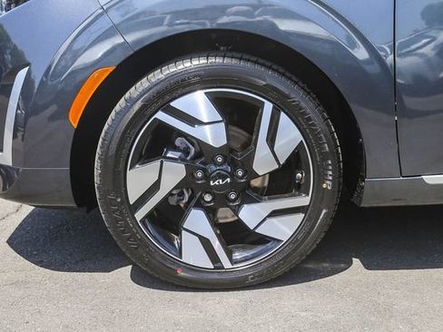 Certified 2023 Kia Soul GT-Line FWD image 13