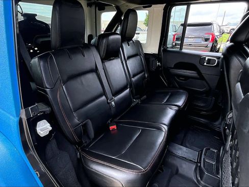 Used 2020 Jeep Wrangler Unlimited Rubicon AWD/4WD image 32