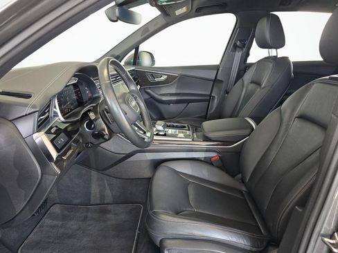 Used 2025 Audi Q7 3.0T Premium Plus AWD/4WD image 18