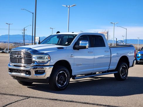 Used 2024 RAM 2500 Laramie w/ Towing Technology Group image 5