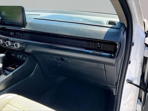 Certified 2025 Honda CR-V EX-L image 18