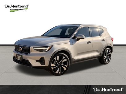 Used 2023 Volvo XC40 B5 Ultimate w/ Protection Package Premier