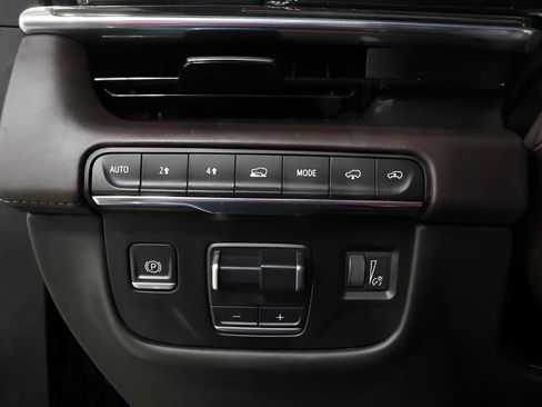 Used 2021 Cadillac Escalade ESV Sport Platinum image 20