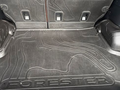 Used 2025 Subaru Forester Touring image 17