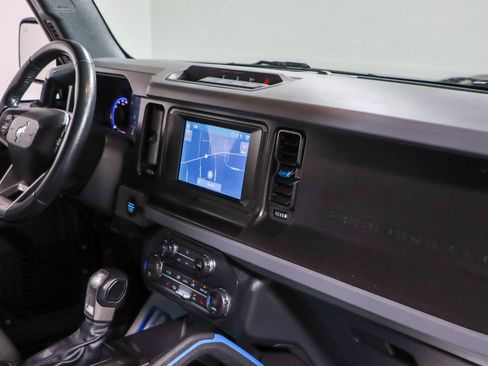 Used 2023 Ford Bronco Black Diamond AWD/4WD image 25