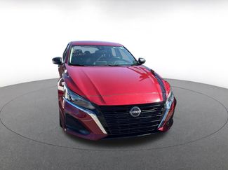 Used 2025 Nissan Altima 2.5 SV FWD video 2