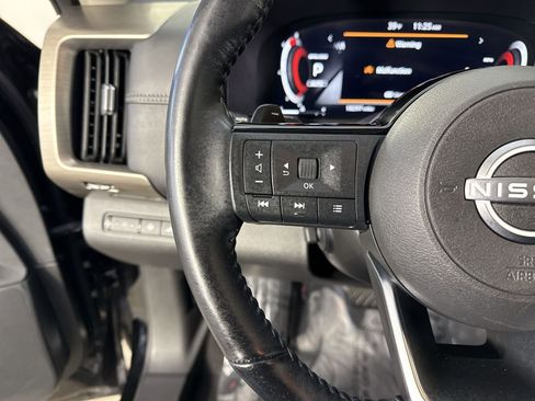 Certified 2023 Nissan Pathfinder Platinum w/ Lighting Package (N93) image 12