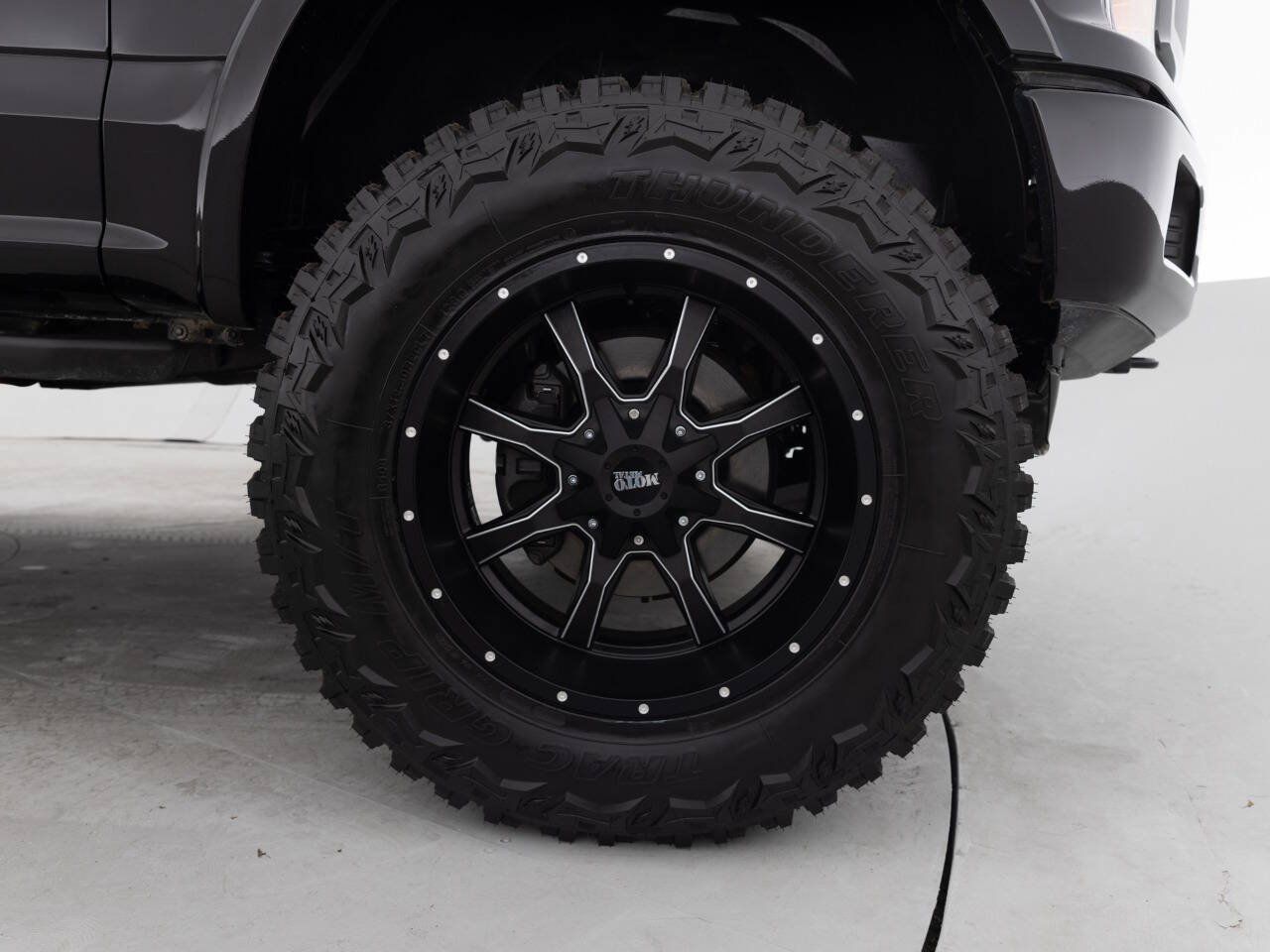 Used 2020 Ford F150 XLT w/ Equipment Group 302A Luxury AWD/4WD image 18