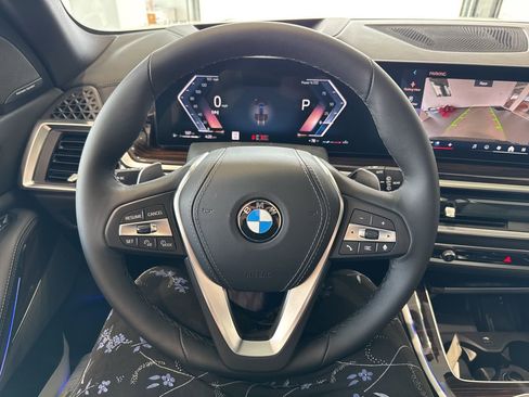 New 2026 BMW X5 xDrive40i w/ Climate Comfort Package image 19