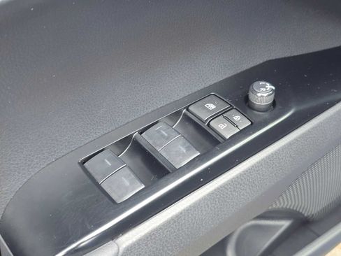 Used 2025 Toyota Camry SE w/ Multimedia Upgrade Package FWD image 23