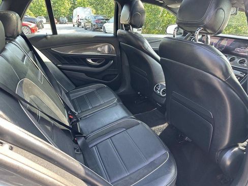 Used 2018 Mercedes-Benz E 63 AMG S image 38