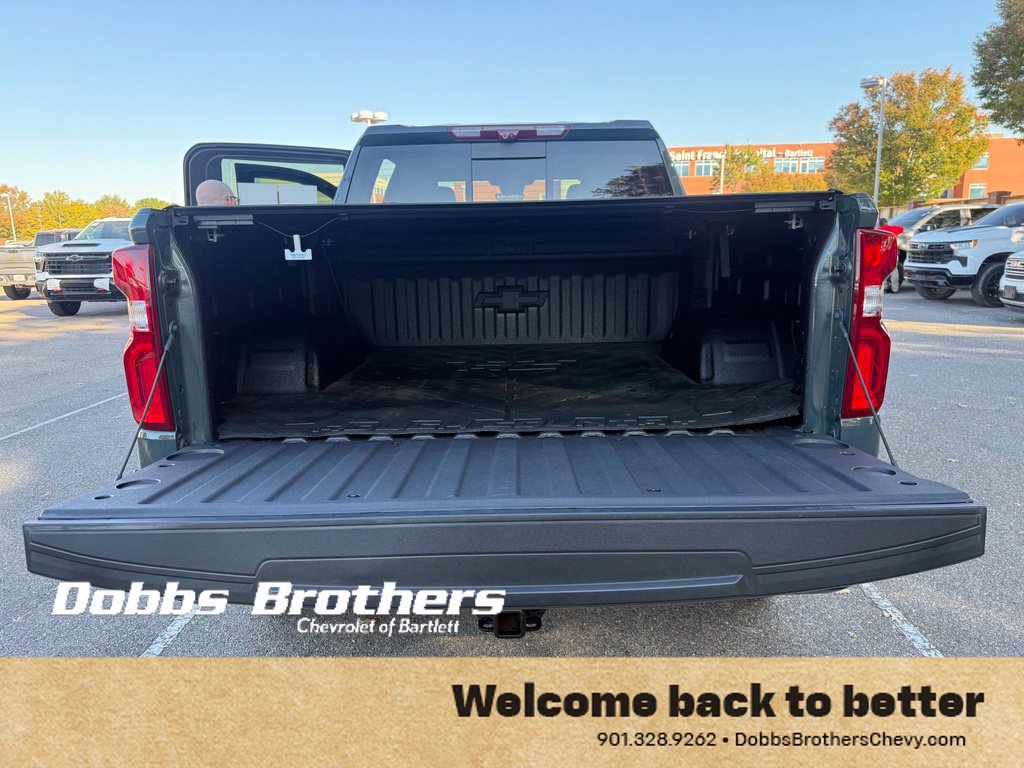 Used 2025 Chevrolet Silverado 1500 ZR2 w/ Technology Package AWD/4WD image 40